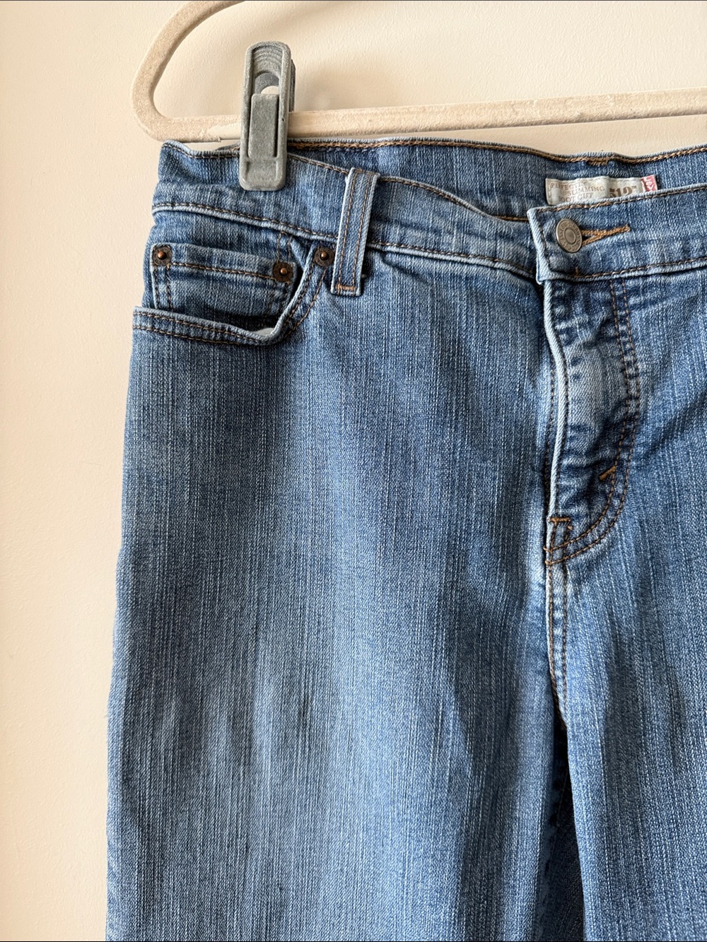 Levi's 512 Perfectly Slimming Boot Cut Jeans - Picture 2 of 6